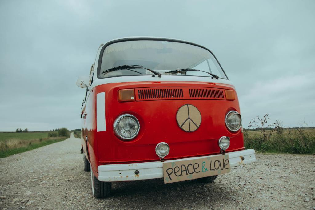 Artist Of The Week:&nbsp;Lowen